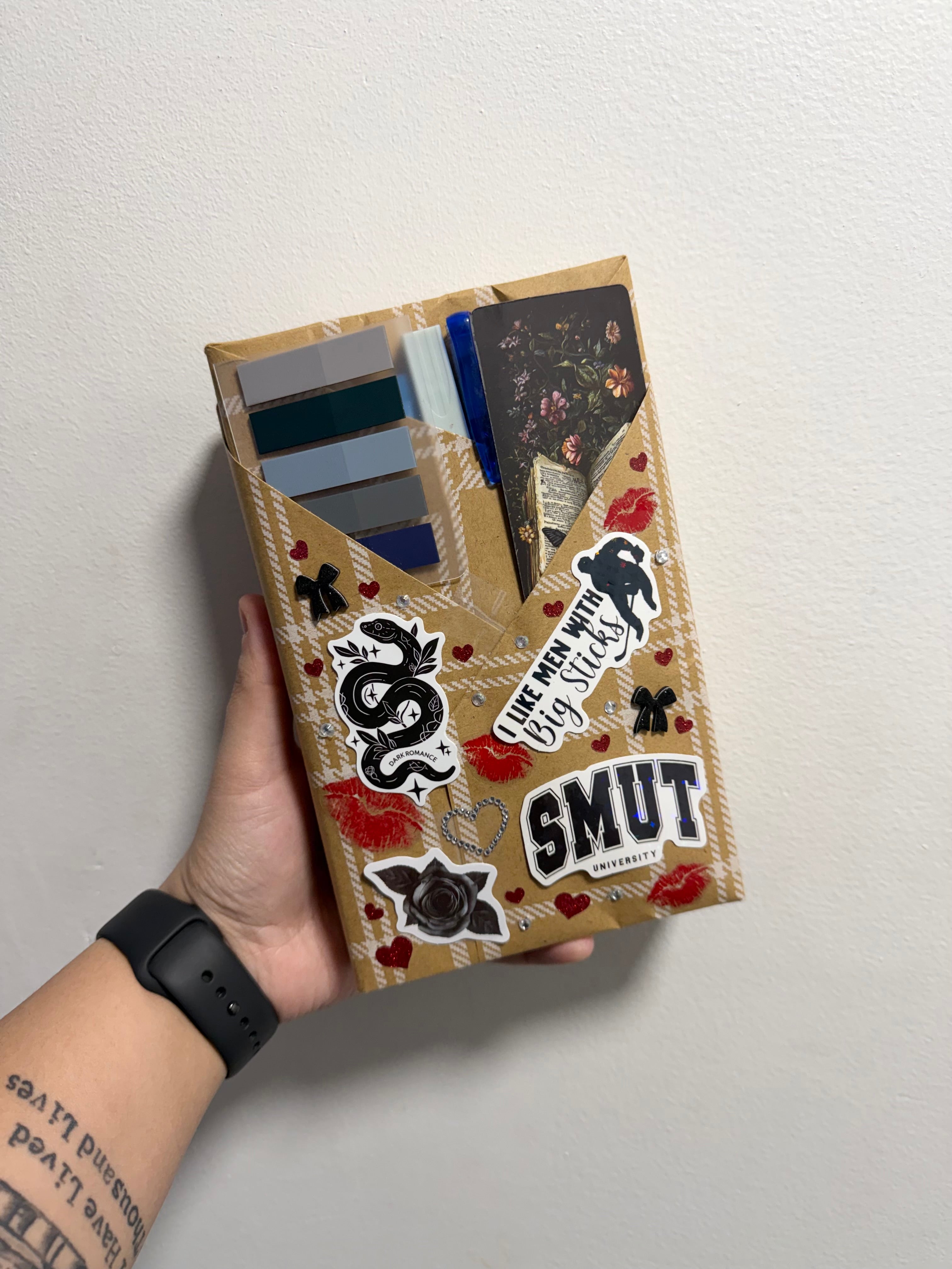 Dark Romance Blind Date with A Book