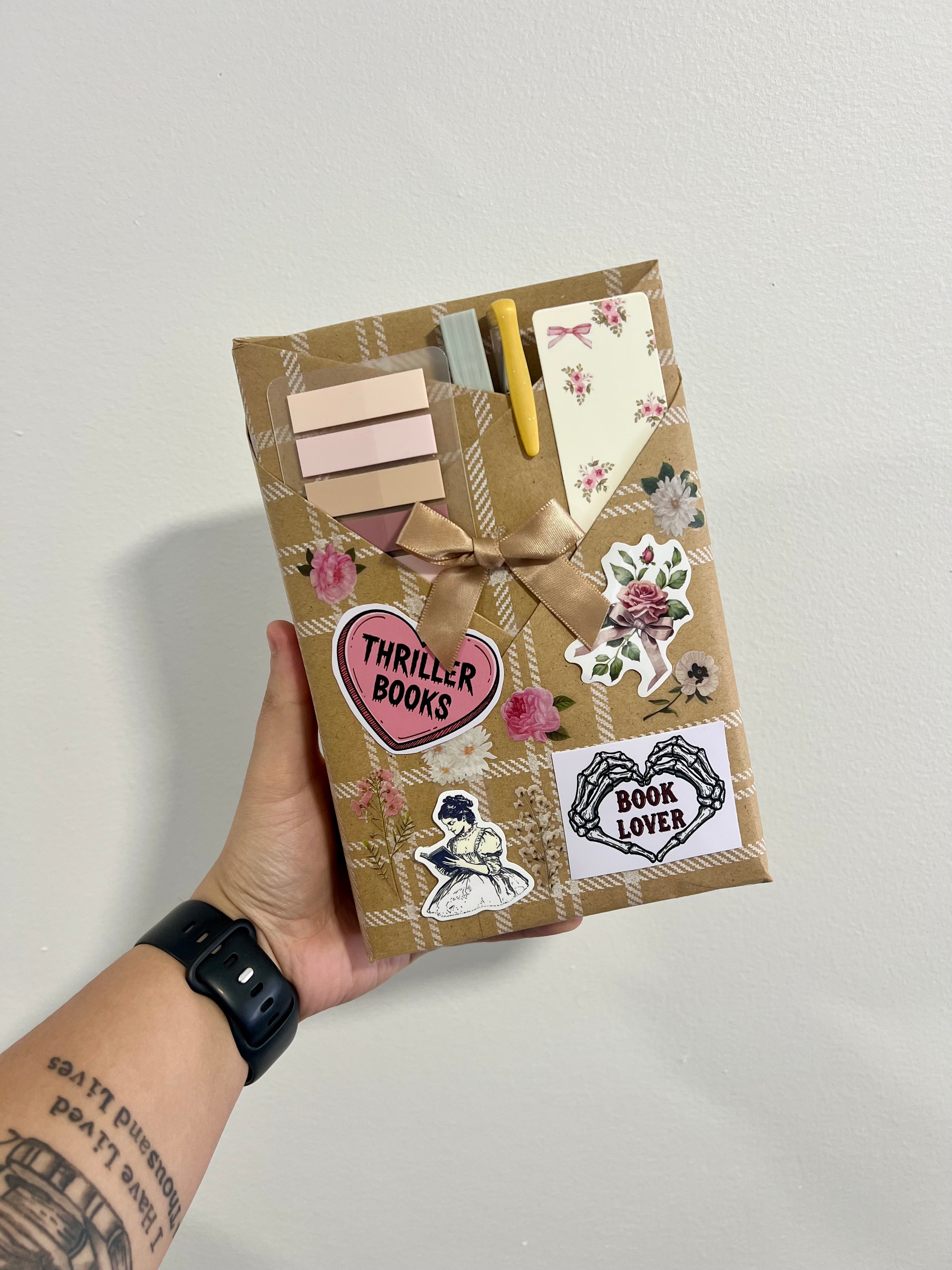 Thriller Blind Date with A Book