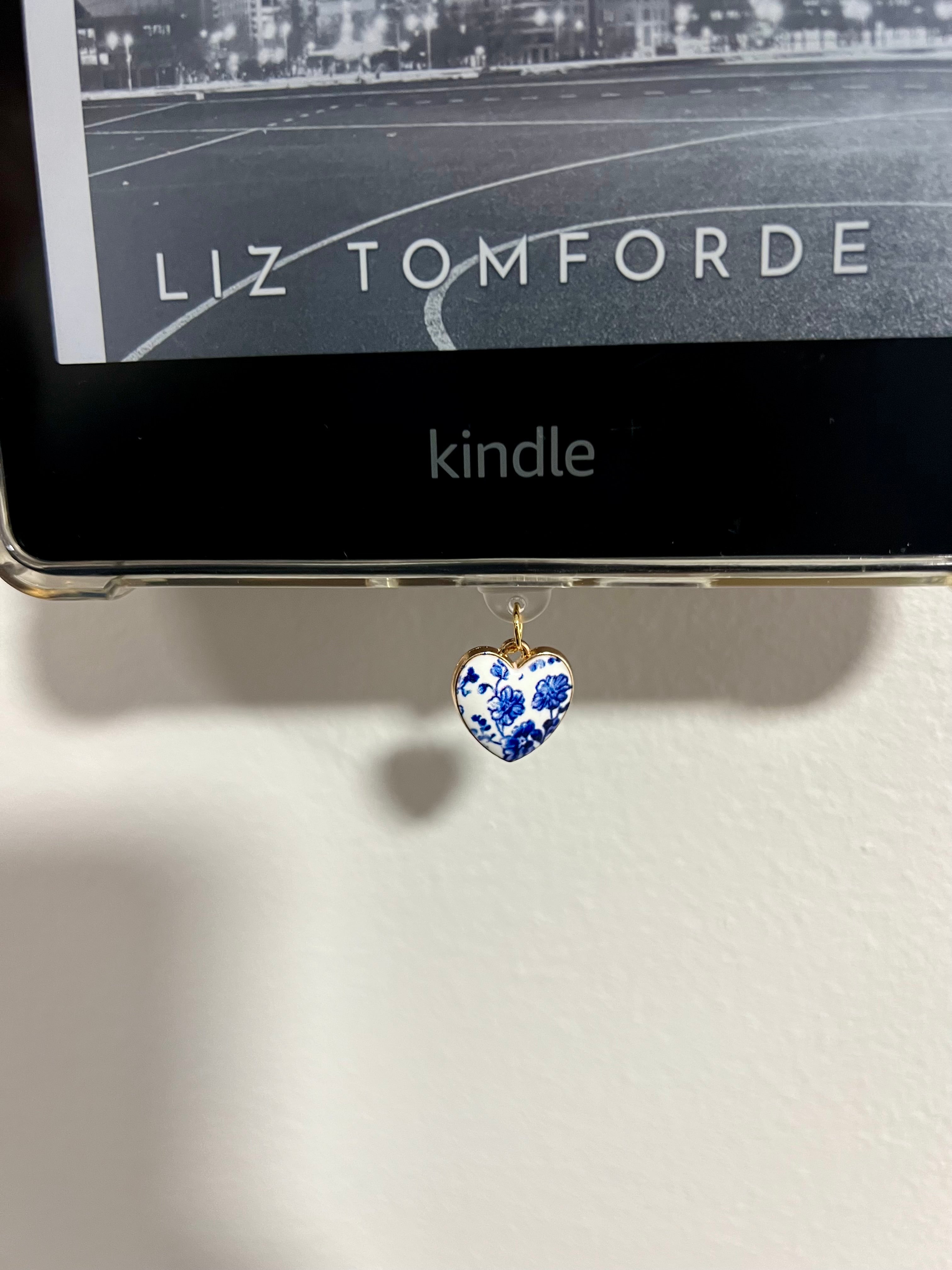 Porcelain Heart Kindle Charm