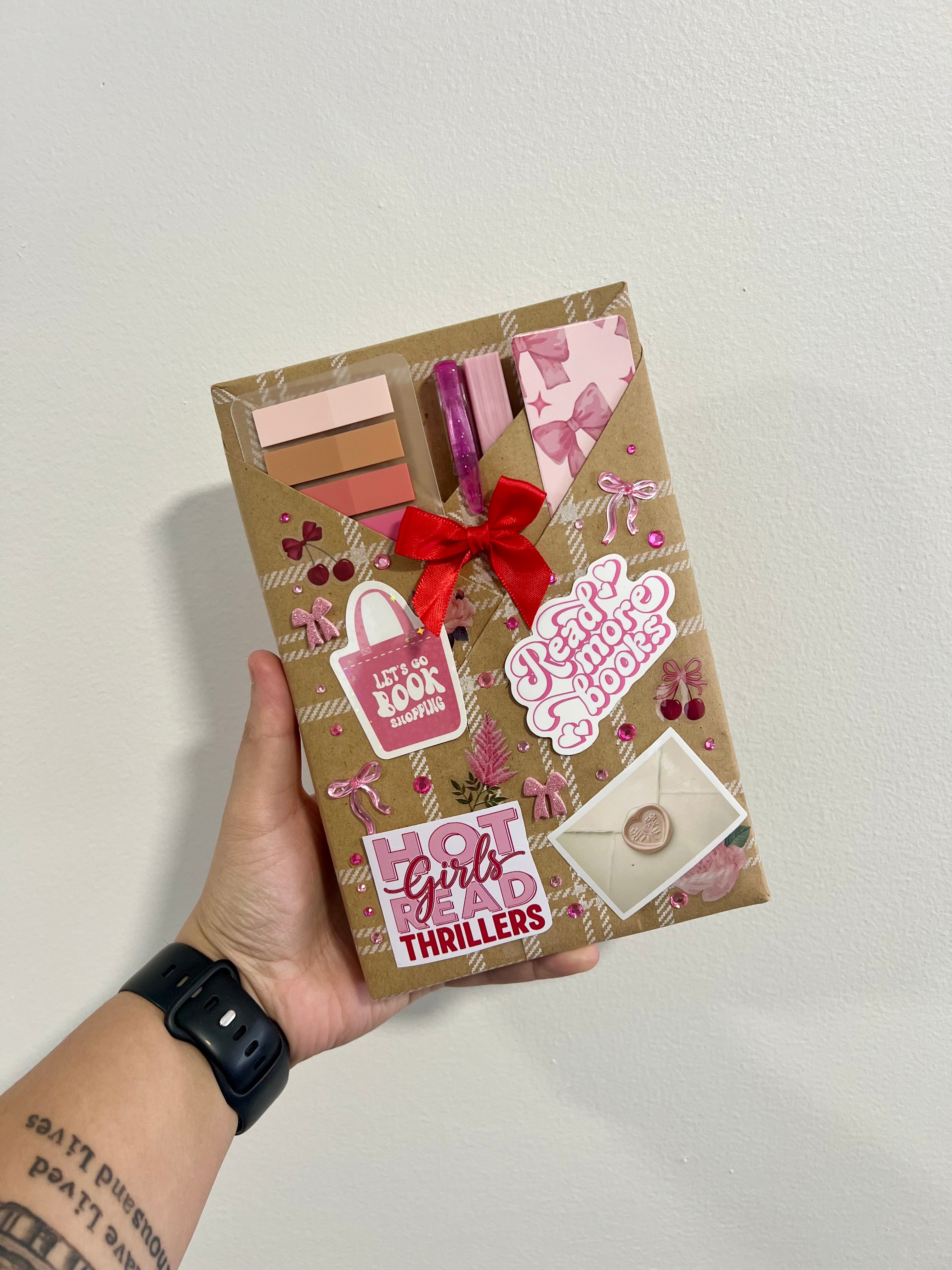 Thriller Blind Date with A Book