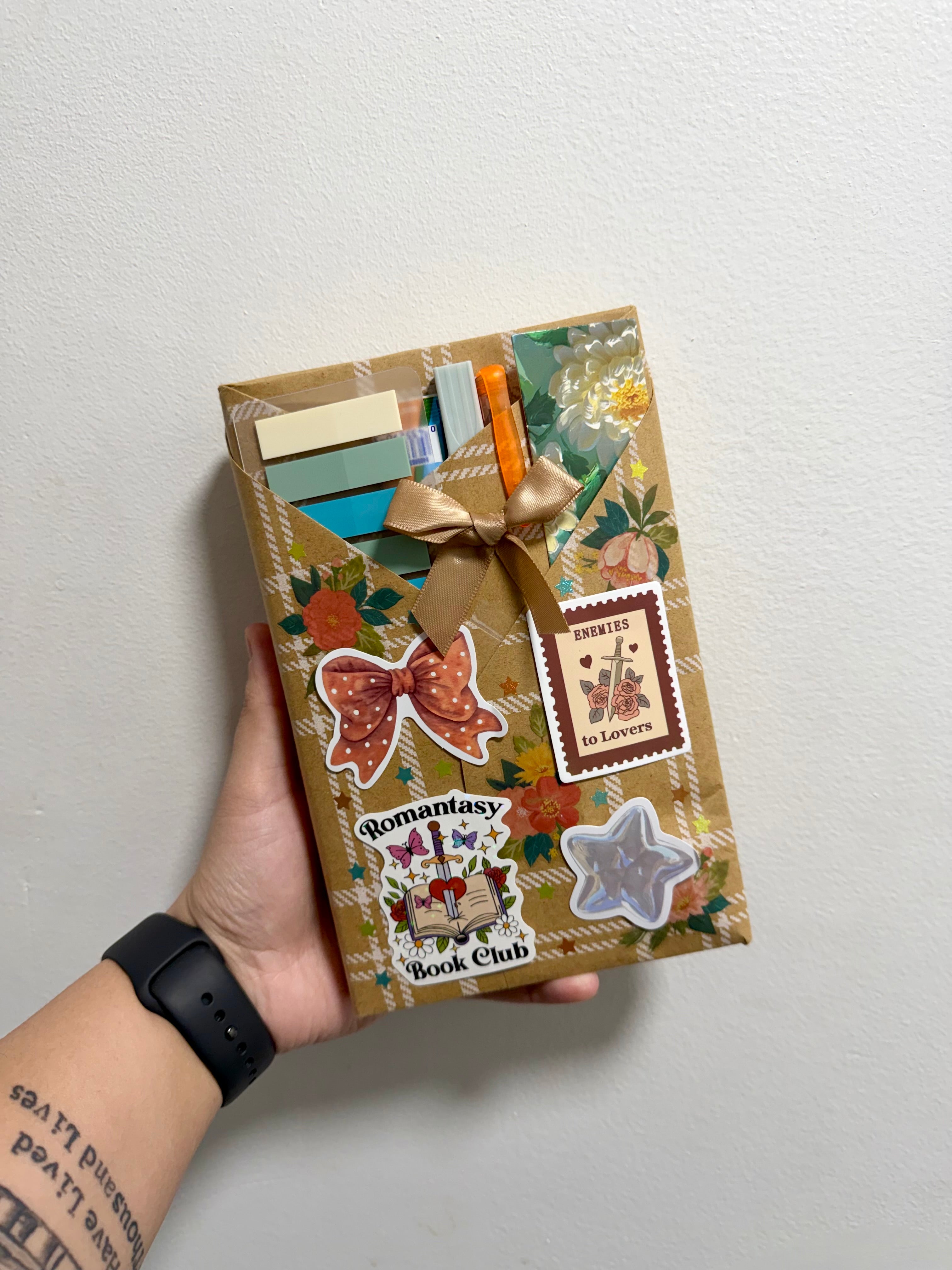 Romantasy Blind Date with A Book