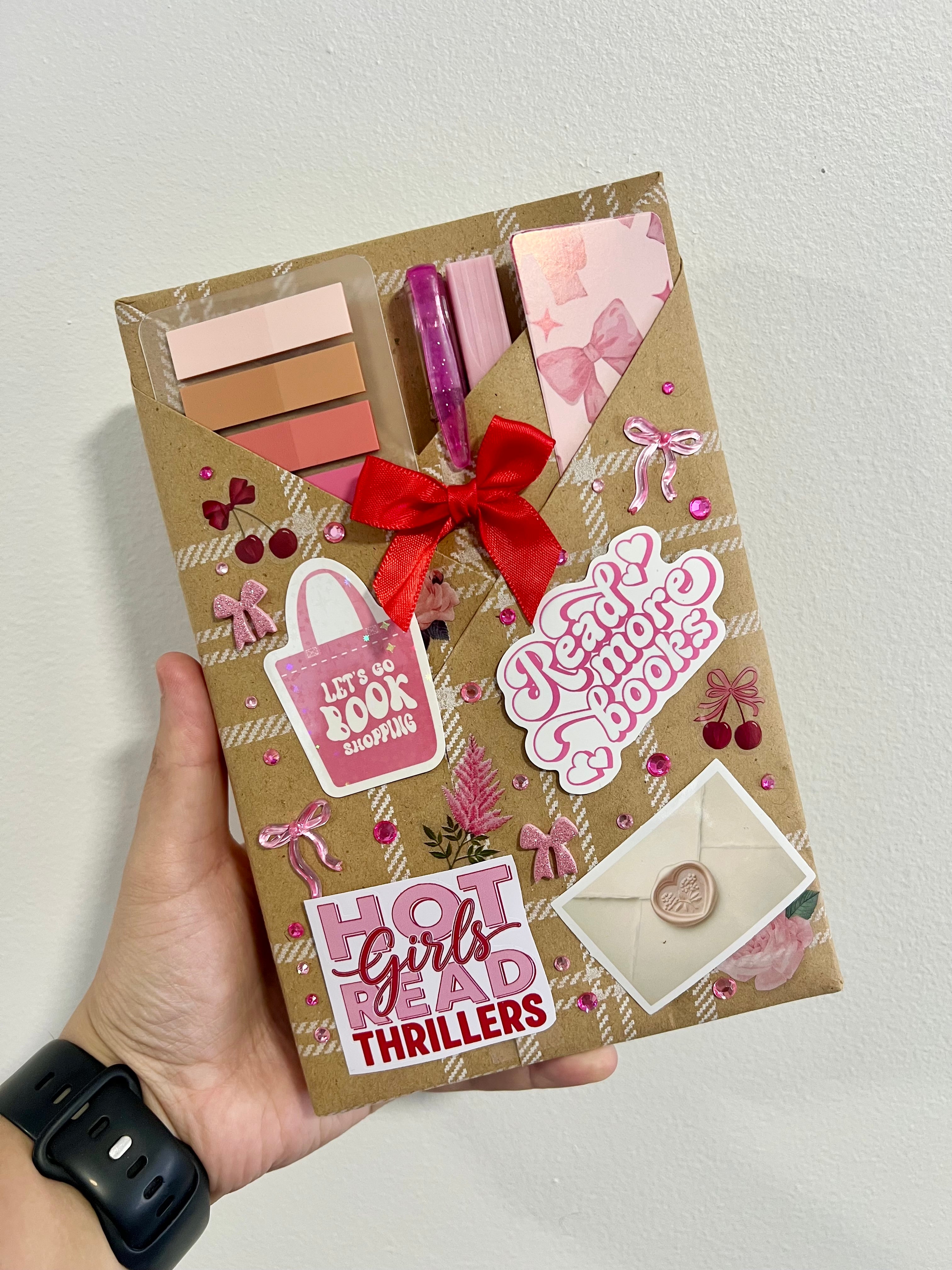 Thriller Blind Date with A Book