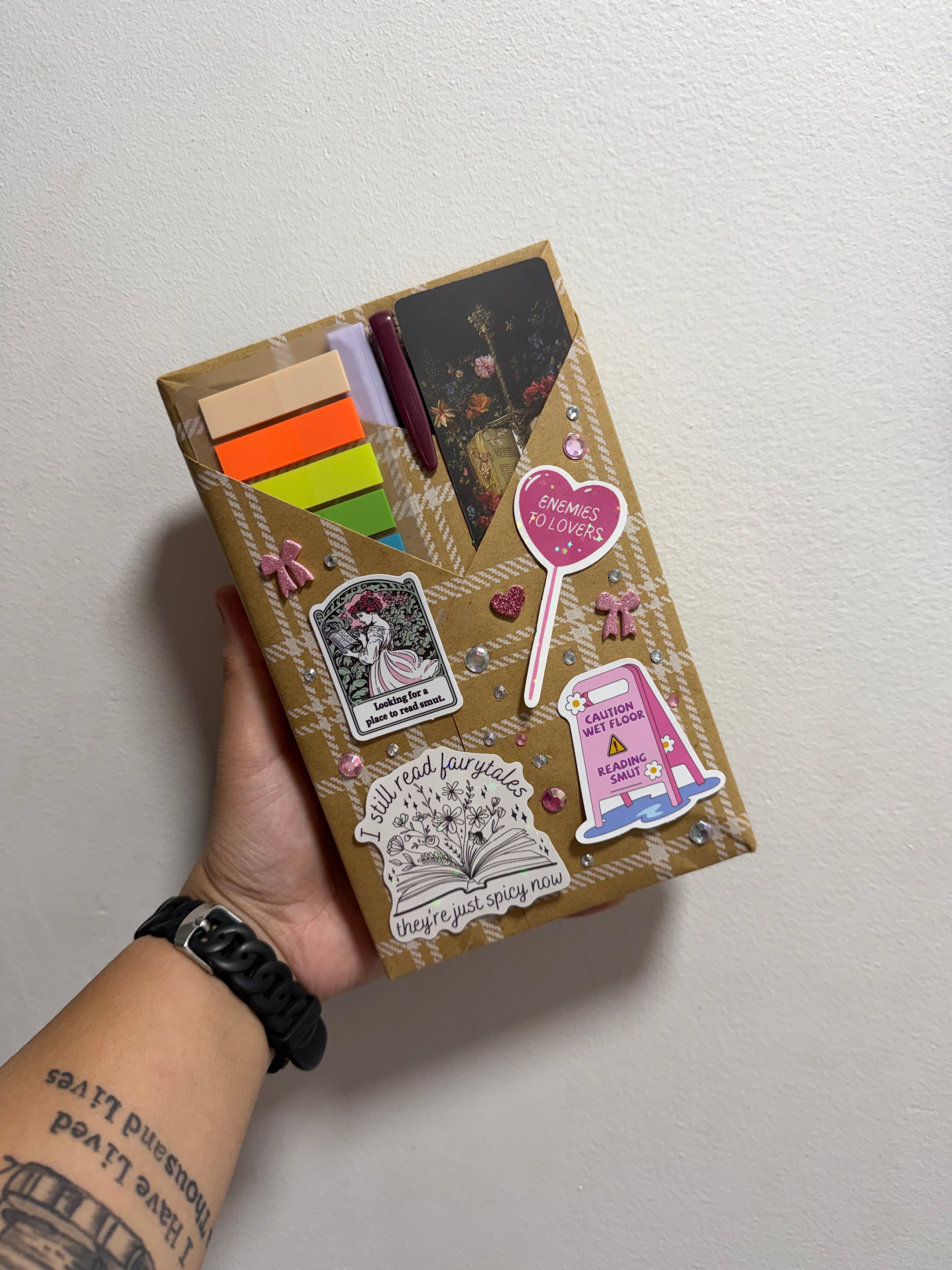 Romantasy Blind Date with A Book