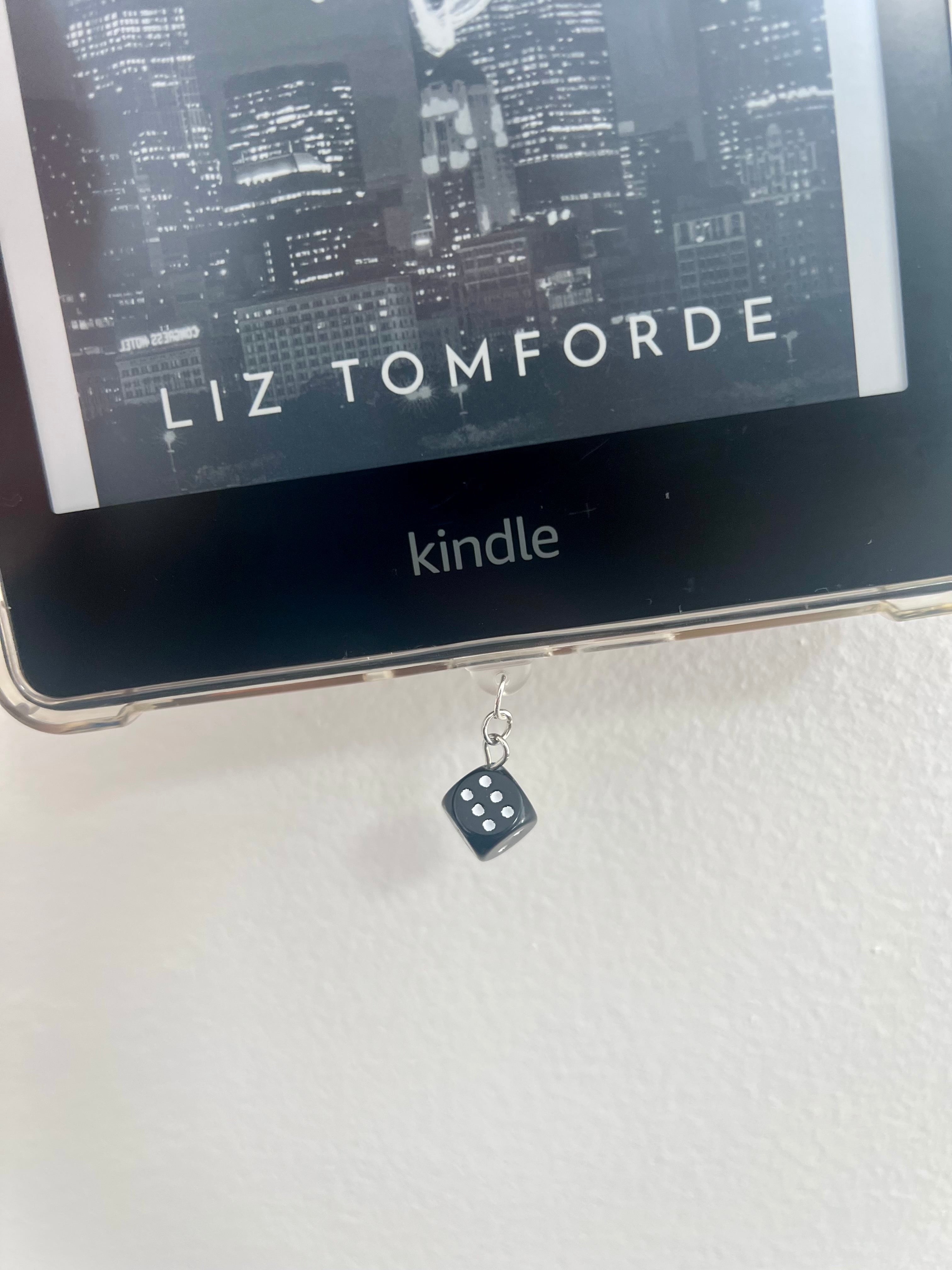 Roll The Dice Kindle Charm